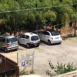 Eben Ezer Avola
